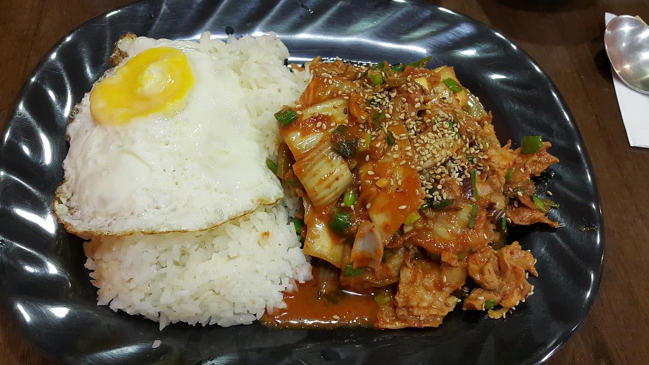 Essay Sample SPM: Review of Korean Restaurant